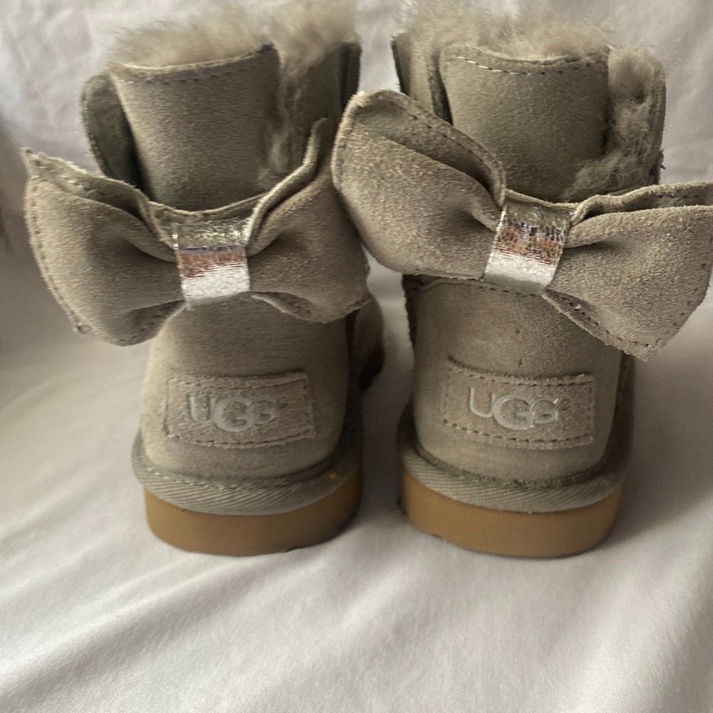 Classic Mini StarGirl Bow Boot | UGG